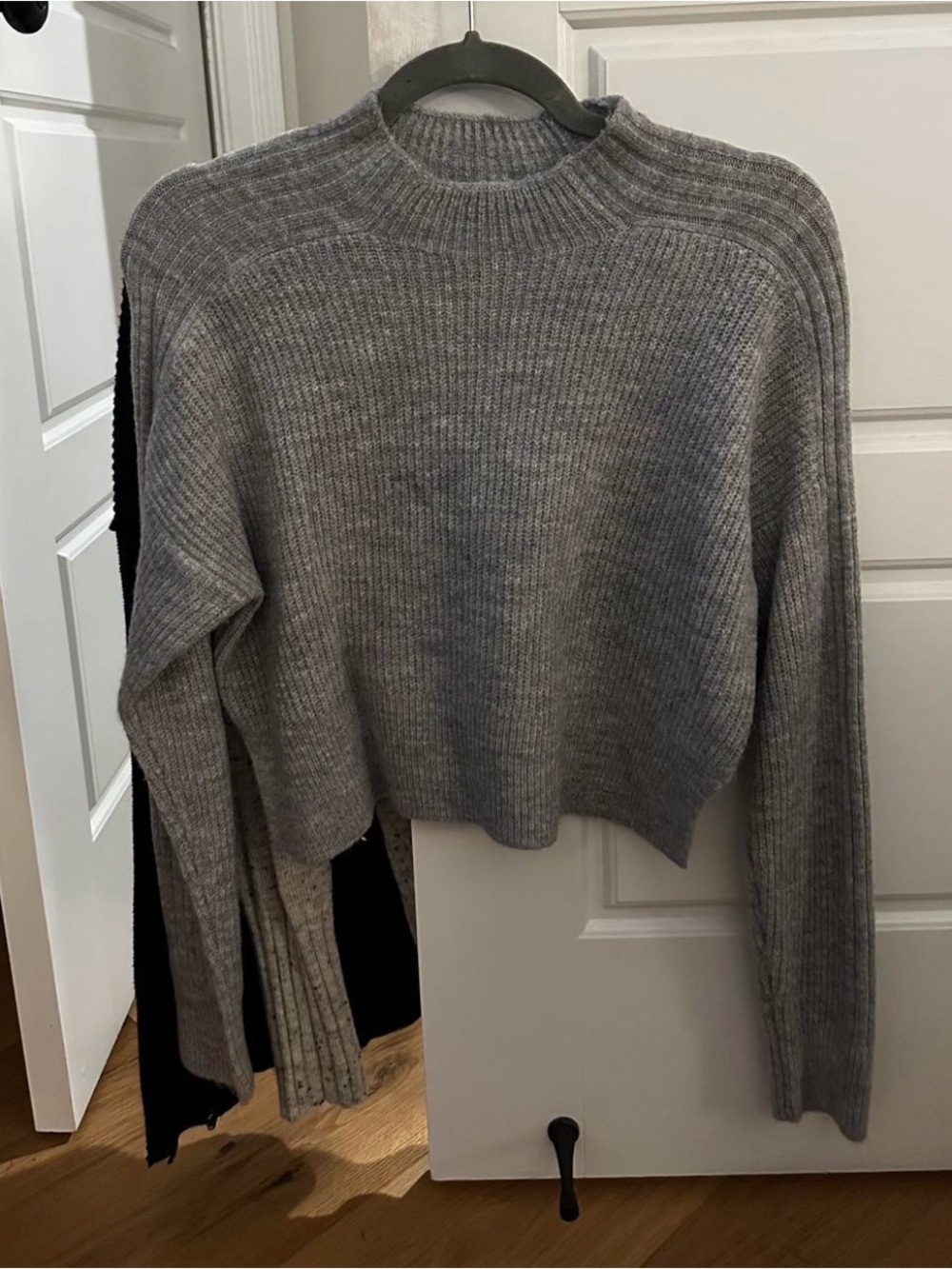 Women's Grey Cropped Sweater